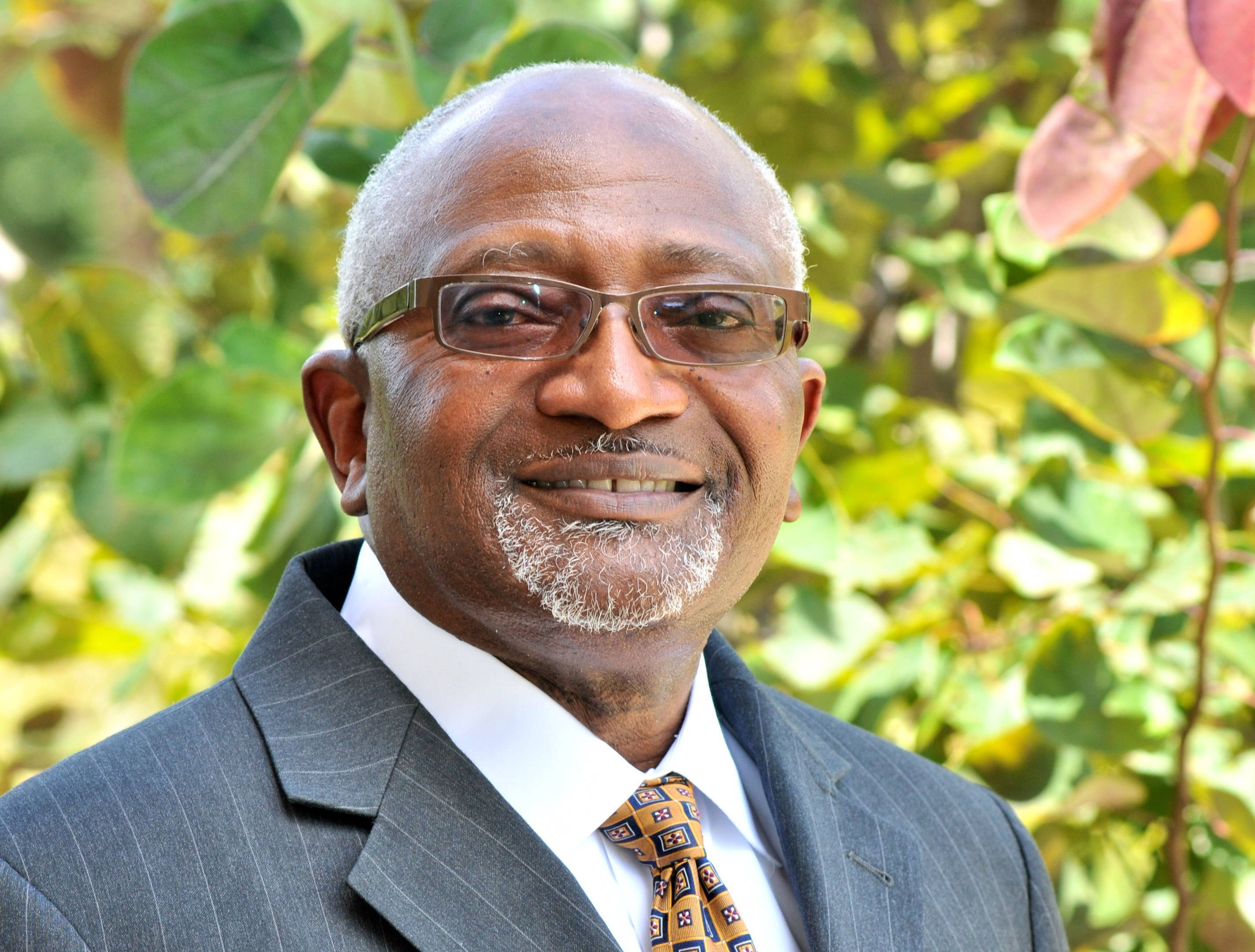 Dr. Robert Bullard