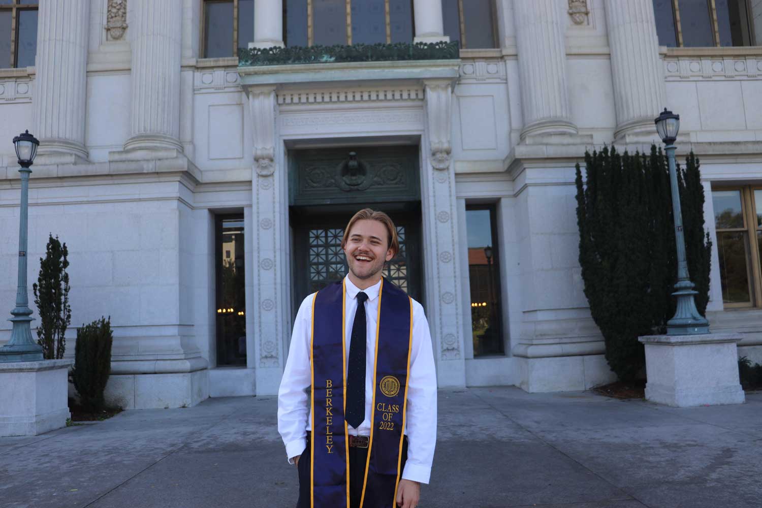 Jacob Dadmun in front of Doe Library