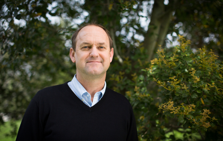 Headshot of dean David Ackerly